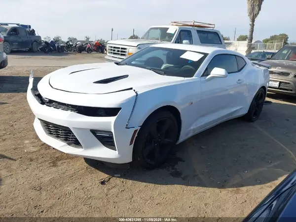 1G1FH1R71H0178870 2017 CHEVROLET CAMARO - Image 2