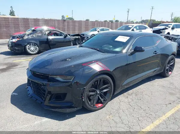 1G1FH1R71J0150878 2018 CHEVROLET CAMARO - Image 2