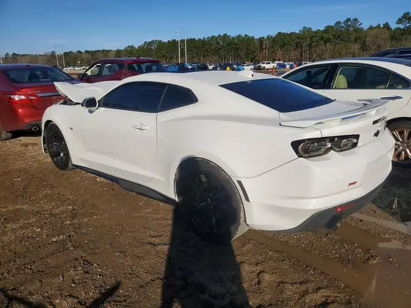 1G1FH1R71R0105709 2024 CHEVROLET CAMARO - Image 2