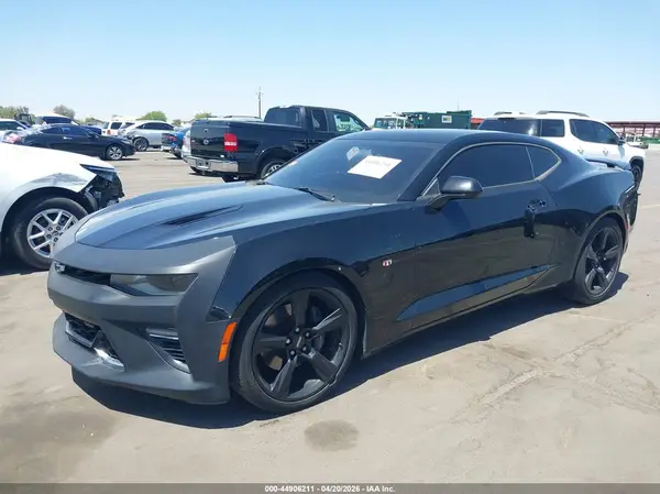 1G1FH1R72H0105054 2017 CHEVROLET CAMARO - Image 2