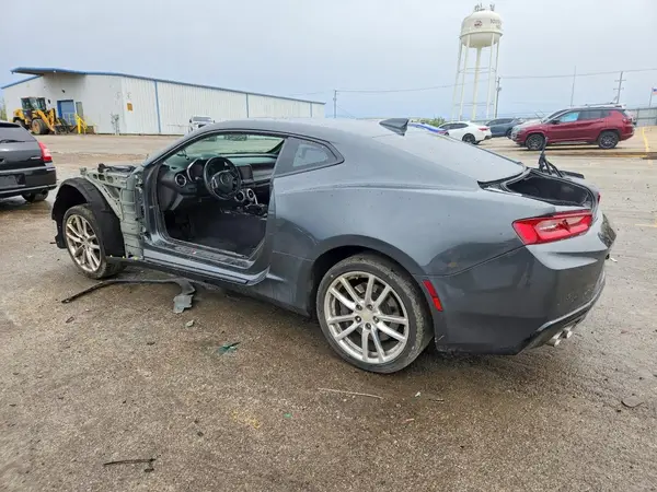 1G1FH1R72J0100359 2018 CHEVROLET CAMARO - Image 2