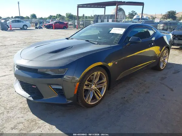 1G1FH1R72J0116688 2018 CHEVROLET CAMARO - Image 2