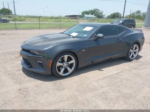 1G1FH1R72J0133832 2018 CHEVROLET CAMARO - Image 2