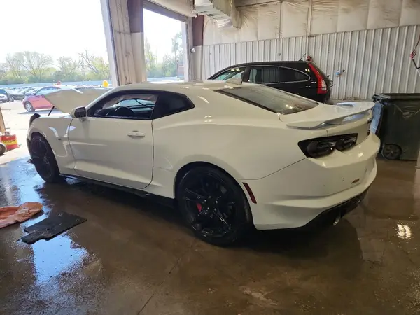 1G1FH1R72N0102859 2022 CHEVROLET CAMARO - Image 2