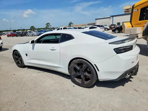 1G1FH1R73H0134496 2017 CHEVROLET CAMARO - Image 2
