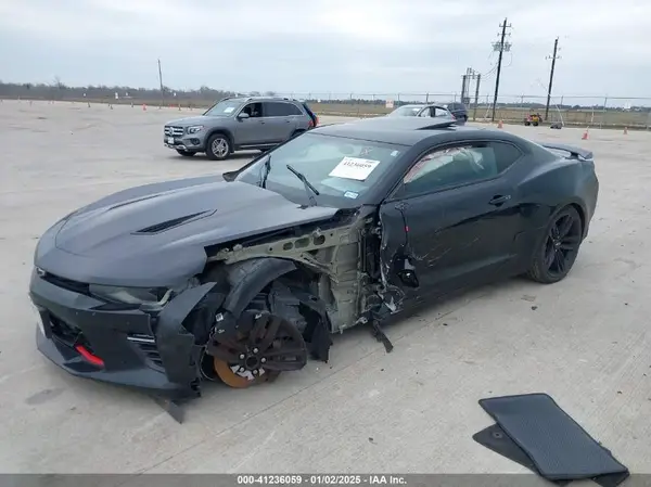 1G1FH1R73J0106896 2018 CHEVROLET CAMARO - Image 2
