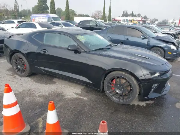 1G1FH1R73J0111483 2018 CHEVROLET CAMARO