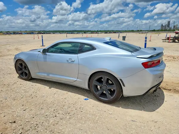 1G1FH1R73J0140076 2018 CHEVROLET CAMARO - Image 2