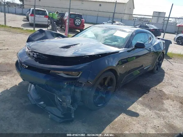 1G1FH1R73J0145066 2018 CHEVROLET CAMARO - Image 2