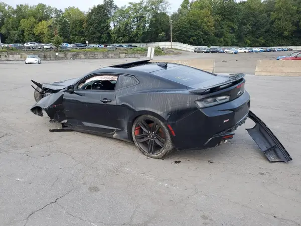 1G1FH1R73J0147934 2018 CHEVROLET CAMARO - Image 2