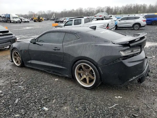 1G1FH1R74H0150545 2017 CHEVROLET CAMARO - Image 2