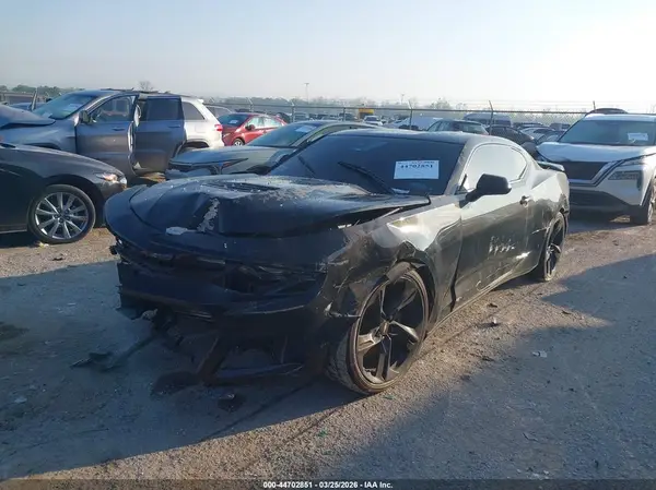 1G1FH1R74K0127628 2019 CHEVROLET CAMARO - Image 2