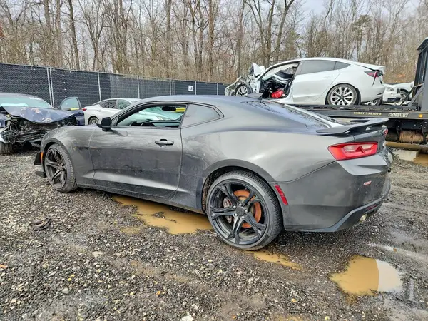 1G1FH1R75G0120520 2016 CHEVROLET CAMARO - Image 2