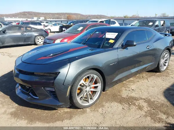 1G1FH1R75H0108062 2017 CHEVROLET CAMARO - Image 2