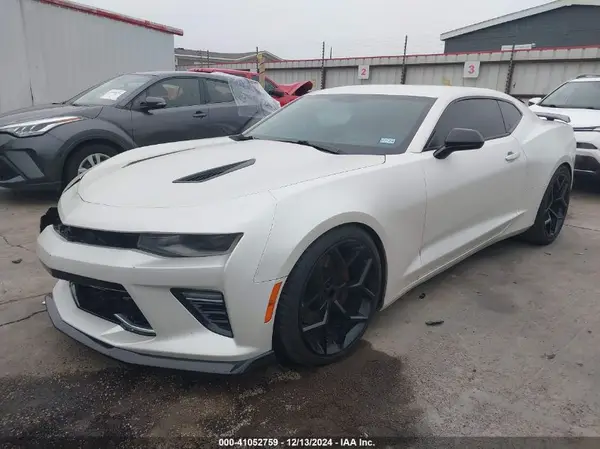 1G1FH1R75H0108093 2017 CHEVROLET CAMARO - Image 2
