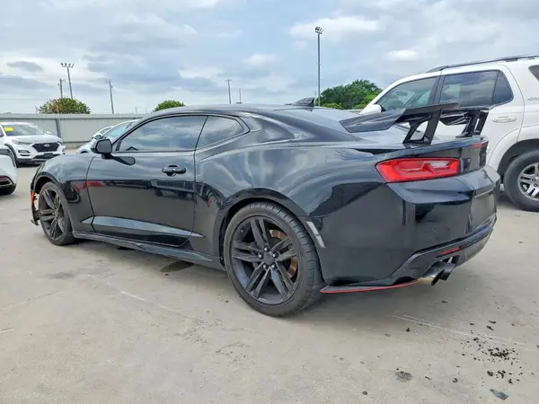 1G1FH1R76H0103680 2017 CHEVROLET CAMARO - Image 2