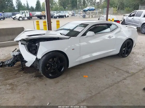 1G1FH1R76H0175821 2017 CHEVROLET CAMARO - Image 2