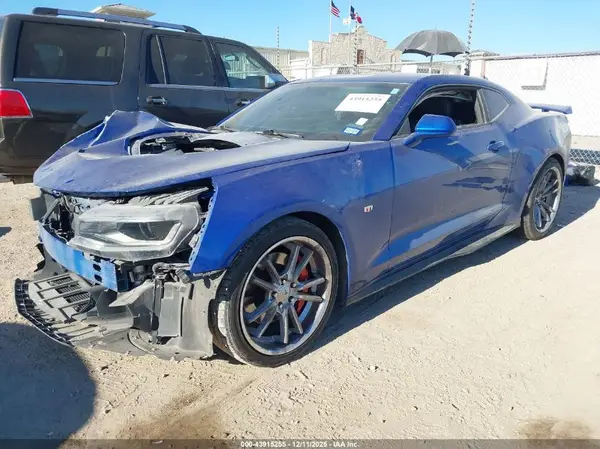 1G1FH1R76J0114619 2018 CHEVROLET CAMARO - Image 2