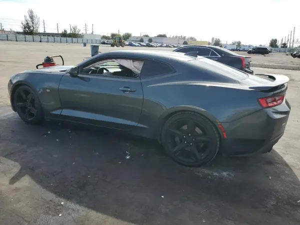 1G1FH1R76J0158894 2018 CHEVROLET CAMARO - Image 2