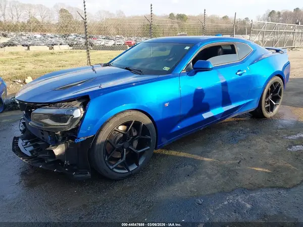1G1FH1R76J0185545 2018 CHEVROLET CAMARO - Image 2