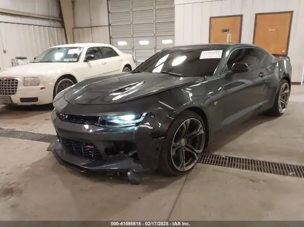 1G1FH1R76J0190616 2018 CHEVROLET CAMARO - Image 2