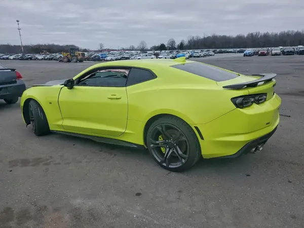 1G1FH1R76K0149615 2019 CHEVROLET CAMARO - Image 2