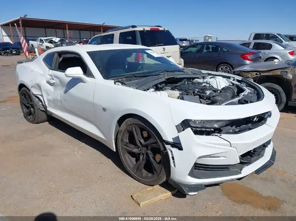 1G1FH1R76M0138438 2021 CHEVROLET CAMARO - Image 1