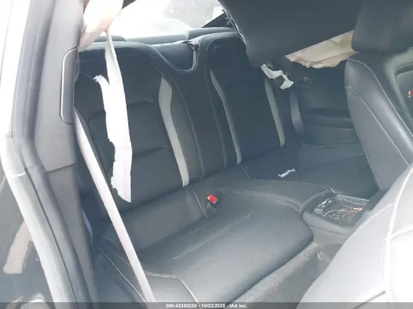 1G1FH1R77H0105082 2017 CHEVROLET CAMARO - Image 8