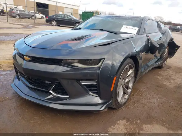 1G1FH1R77H0109813 2017 CHEVROLET CAMARO - Image 2