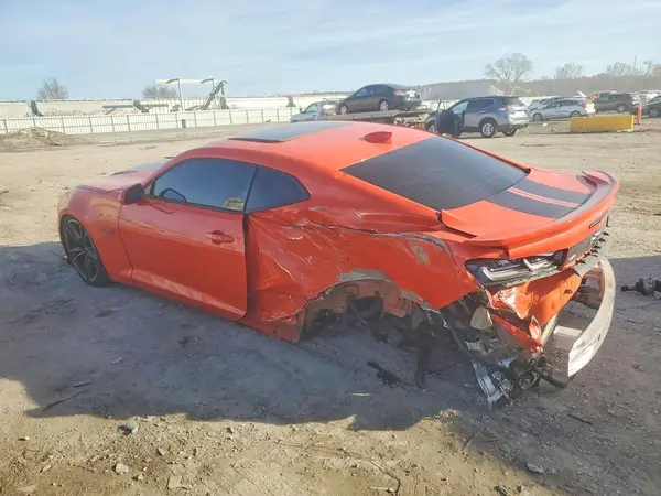 1G1FH1R77J0164901 2018 CHEVROLET CAMARO - Image 2