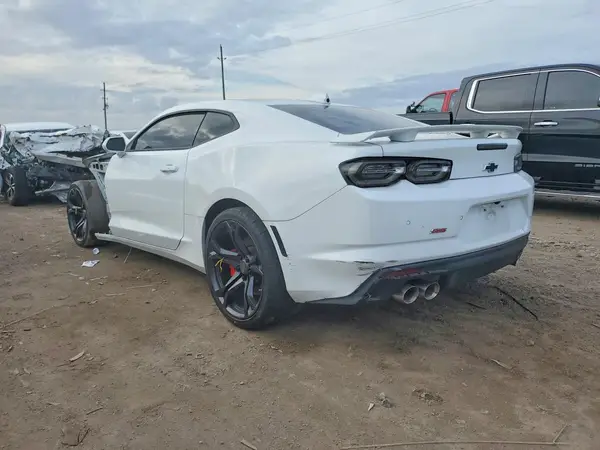 1G1FH1R77M0105626 2021 CHEVROLET CAMARO - Image 2