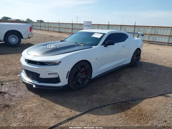 1G1FH1R77P0120499 2023 CHEVROLET CAMARO - Image 2