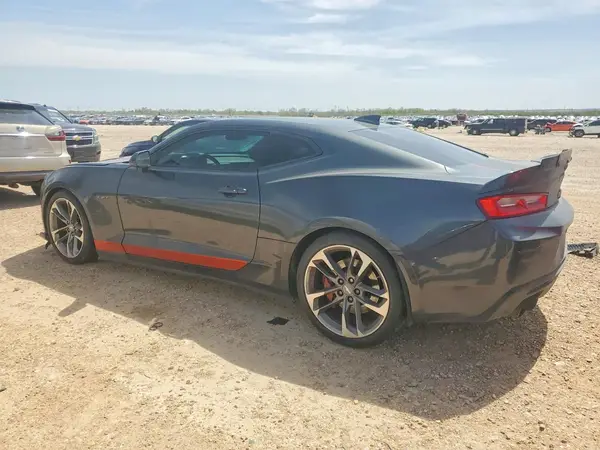 1G1FH1R78H0140018 2017 CHEVROLET CAMARO - Image 2