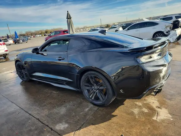 1G1FH1R78H0160222 2017 CHEVROLET CAMARO - Image 2