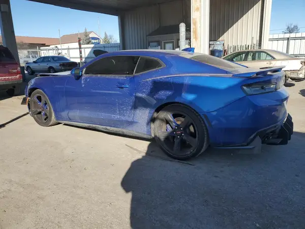 1G1FH1R78H0161578 2017 CHEVROLET CAMARO - Image 2
