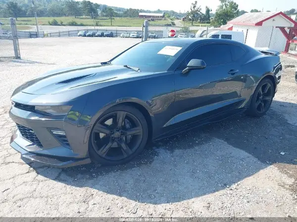 1G1FH1R78J0108224 2018 CHEVROLET CAMARO - Image 2