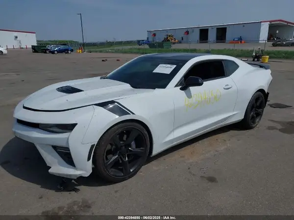 1G1FH1R78J0136427 2018 CHEVROLET CAMARO - Image 2