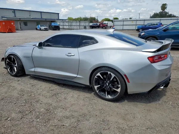 1G1FH1R78J0164129 2018 CHEVROLET CAMARO - Image 2