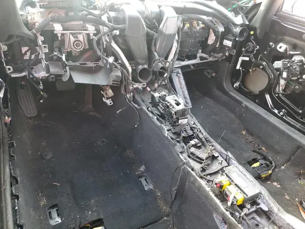 1G1FH1R78J0175017 2018 CHEVROLET CAMARO - Image 8