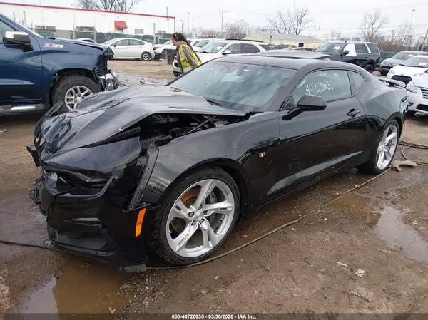 1G1FH1R78K0118172 2019 CHEVROLET CAMARO - Image 2