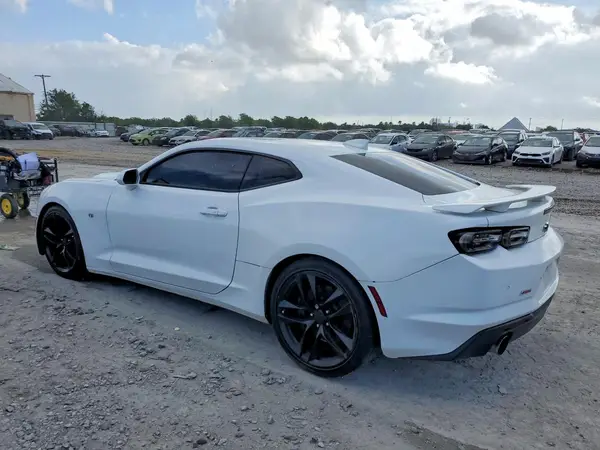 1G1FH1R78K0130743 2019 CHEVROLET CAMARO - Image 2
