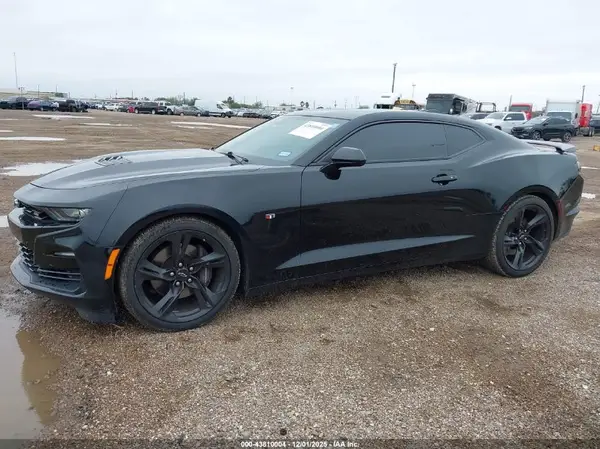 1G1FH1R78M0107613 2021 CHEVROLET CAMARO - Image 2