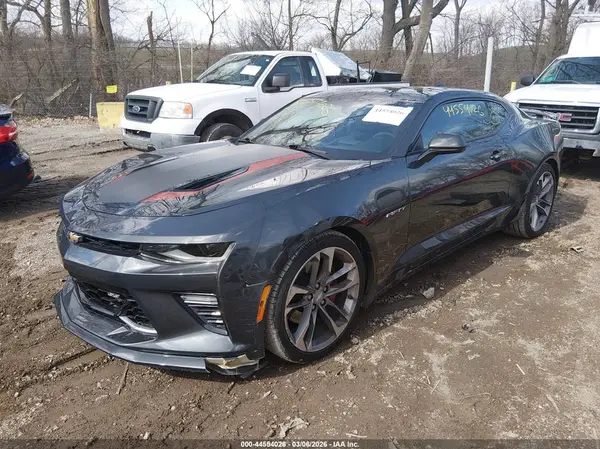 1G1FH1R79H0120182 2017 CHEVROLET CAMARO - Image 2