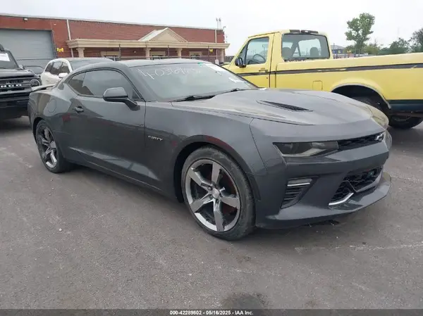 1G1FH1R79H0168121 2017 CHEVROLET CAMARO - Image 1