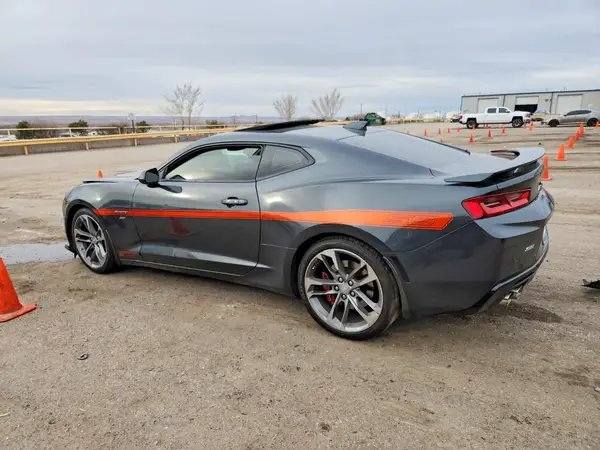 1G1FH1R79H0180849 2017 CHEVROLET CAMARO - Image 2