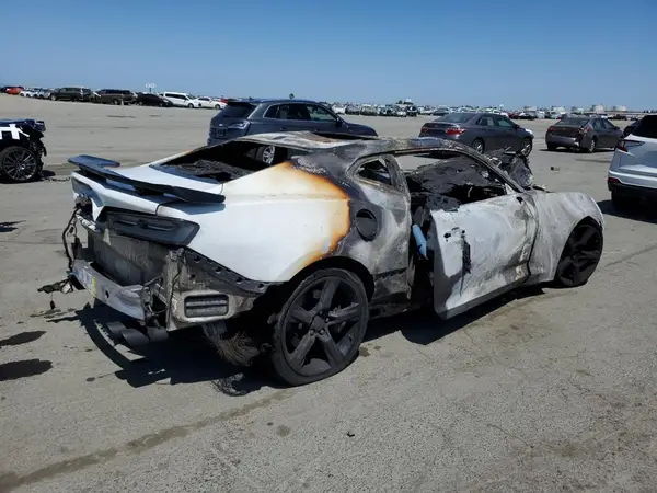 1G1FH1R7XH0165745 2017 CHEVROLET CAMARO - Image 2