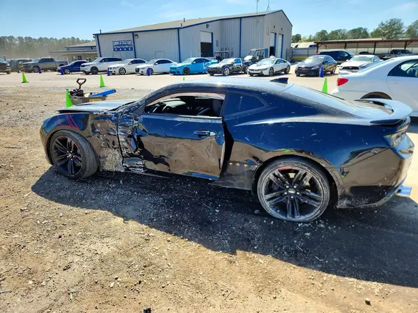 1G1FH1R7XJ0154475 2018 CHEVROLET CAMARO - Image 2