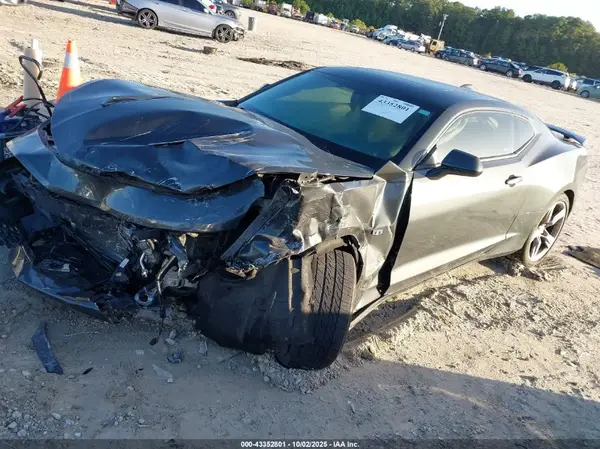 1G1FH1R7XJ0188741 2018 CHEVROLET CAMARO - Image 2
