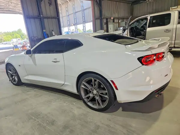 1G1FH1R7XM0128690 2021 CHEVROLET CAMARO - Image 2
