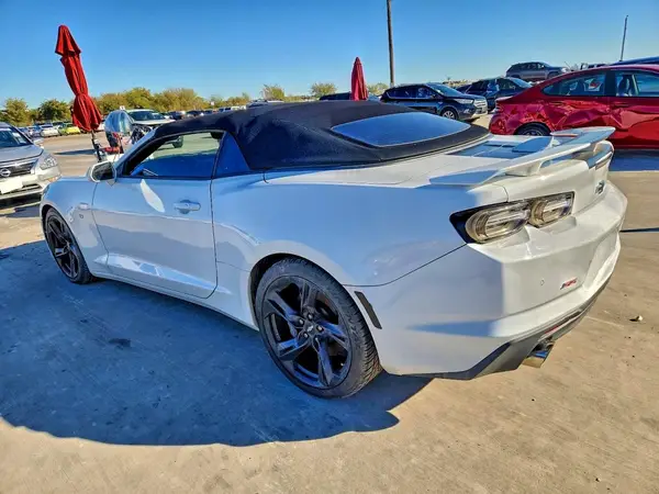 1G1FH3D73K0147467 2019 CHEVROLET CAMARO - Image 2